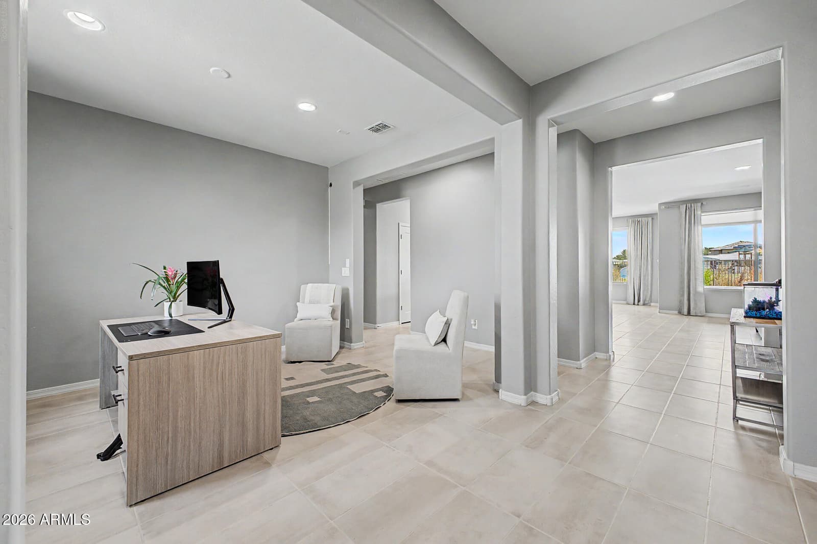 6325 S 24TH Place, Phoenix, AZ 85042 — photo 5 of 47