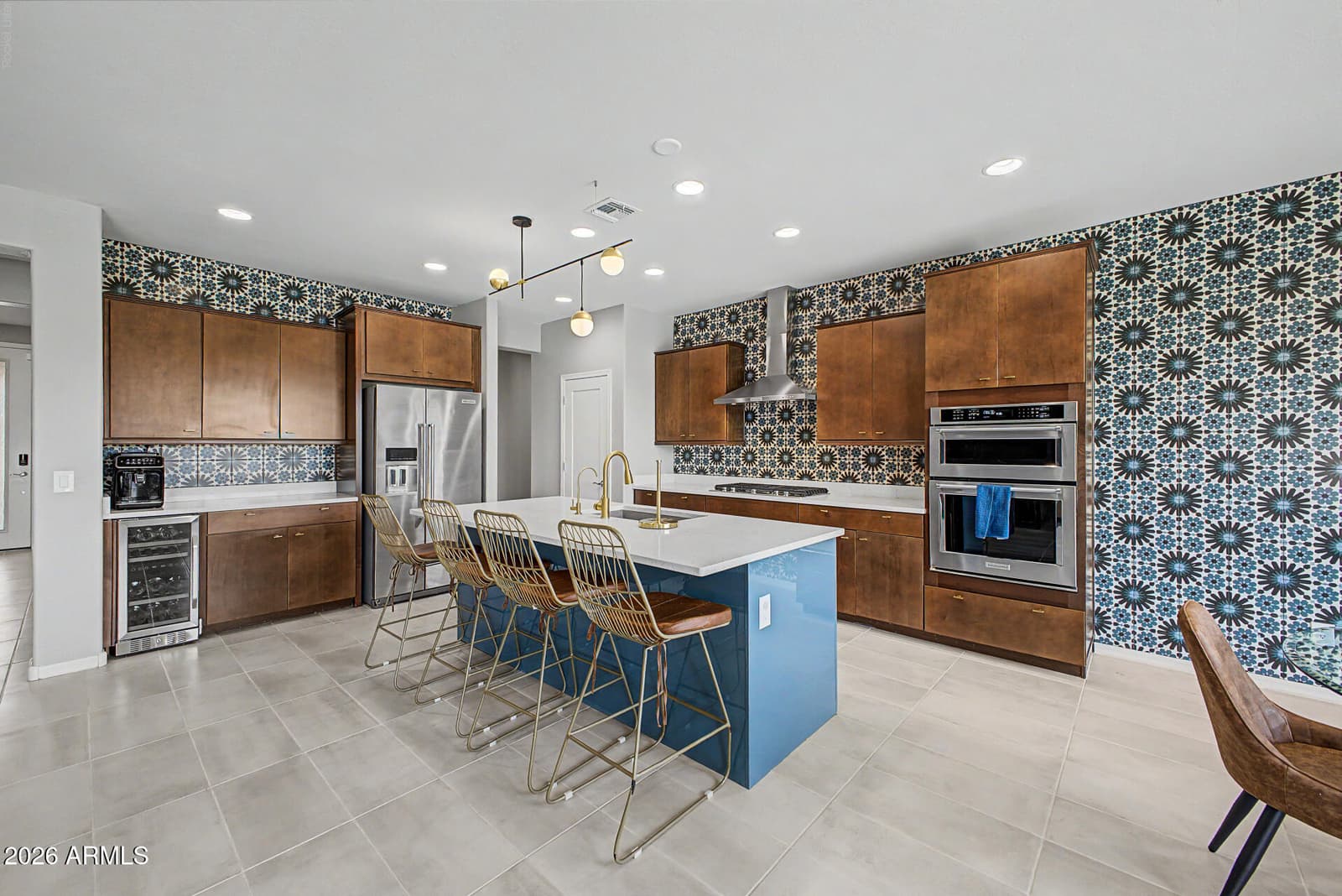 6325 S 24TH Place, Phoenix, AZ 85042 — photo 12 of 47