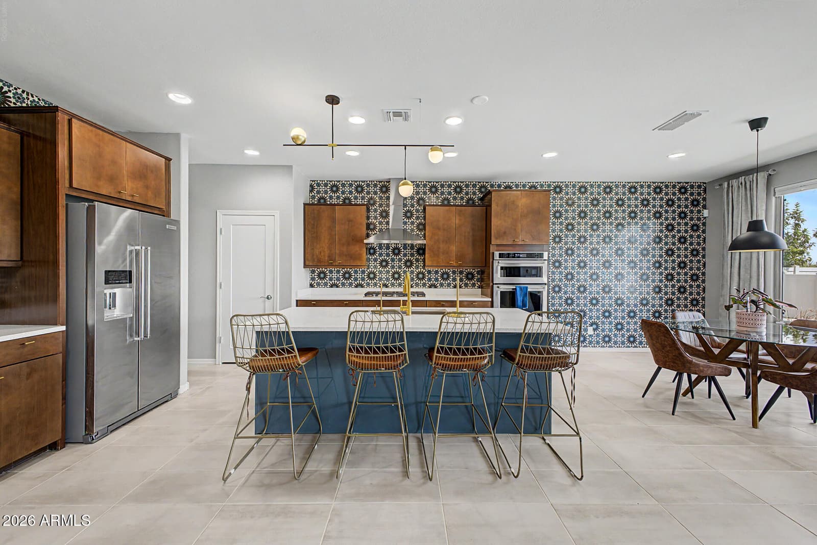 6325 S 24TH Place, Phoenix, AZ 85042 — photo 13 of 47