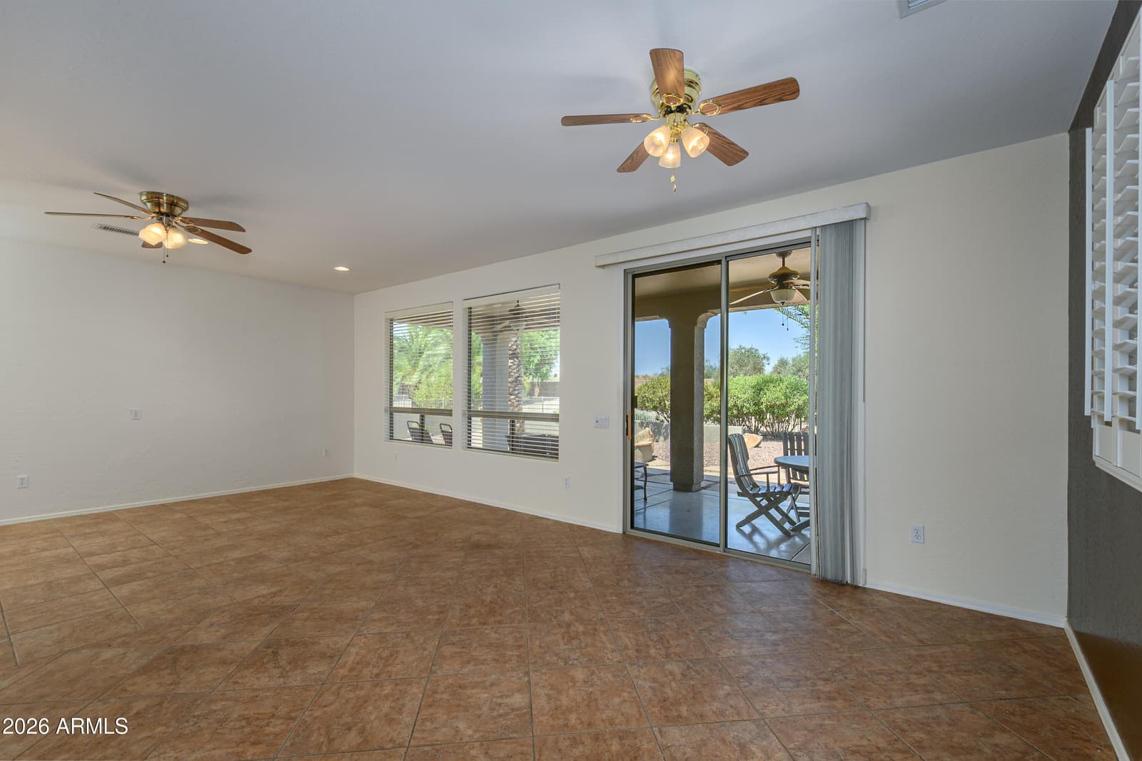 18650 N CACTUS FLOWER Way, Surprise, AZ 85387 — photo 16 of 44
