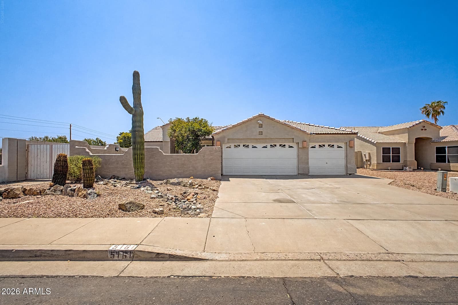 5161 E DIAMOND Avenue, Mesa, AZ 85206 — photo 2 of 33
