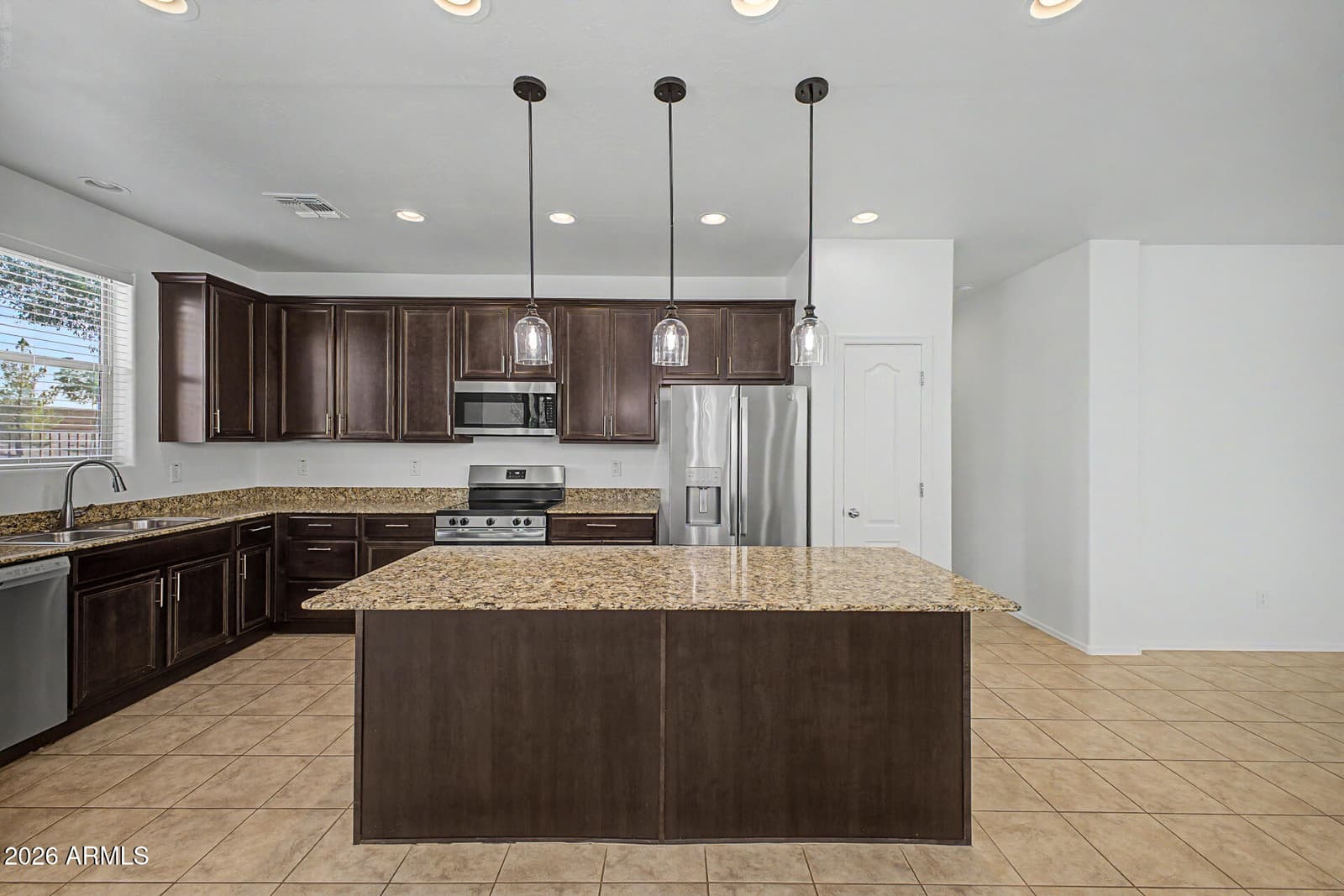3313 E RUSSELL Street, Mesa, AZ 85213 — photo 7 of 32