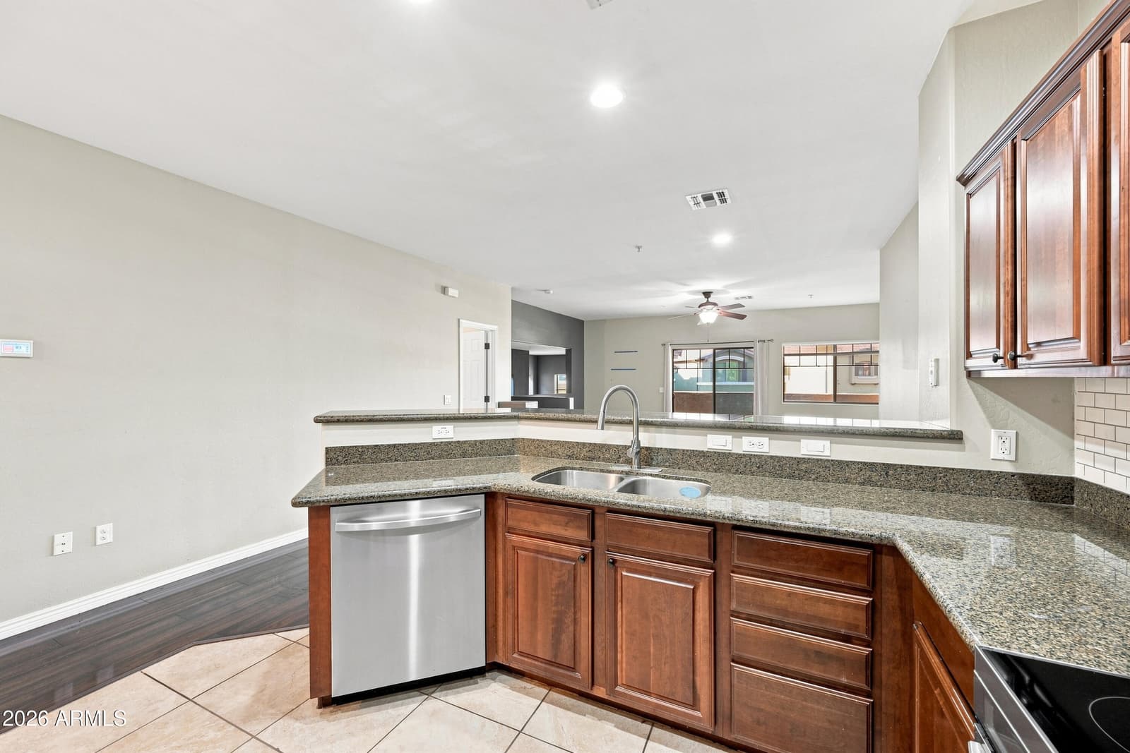 7726 E BASELINE Road 266, Mesa, AZ 85209 — photo 10 of 30