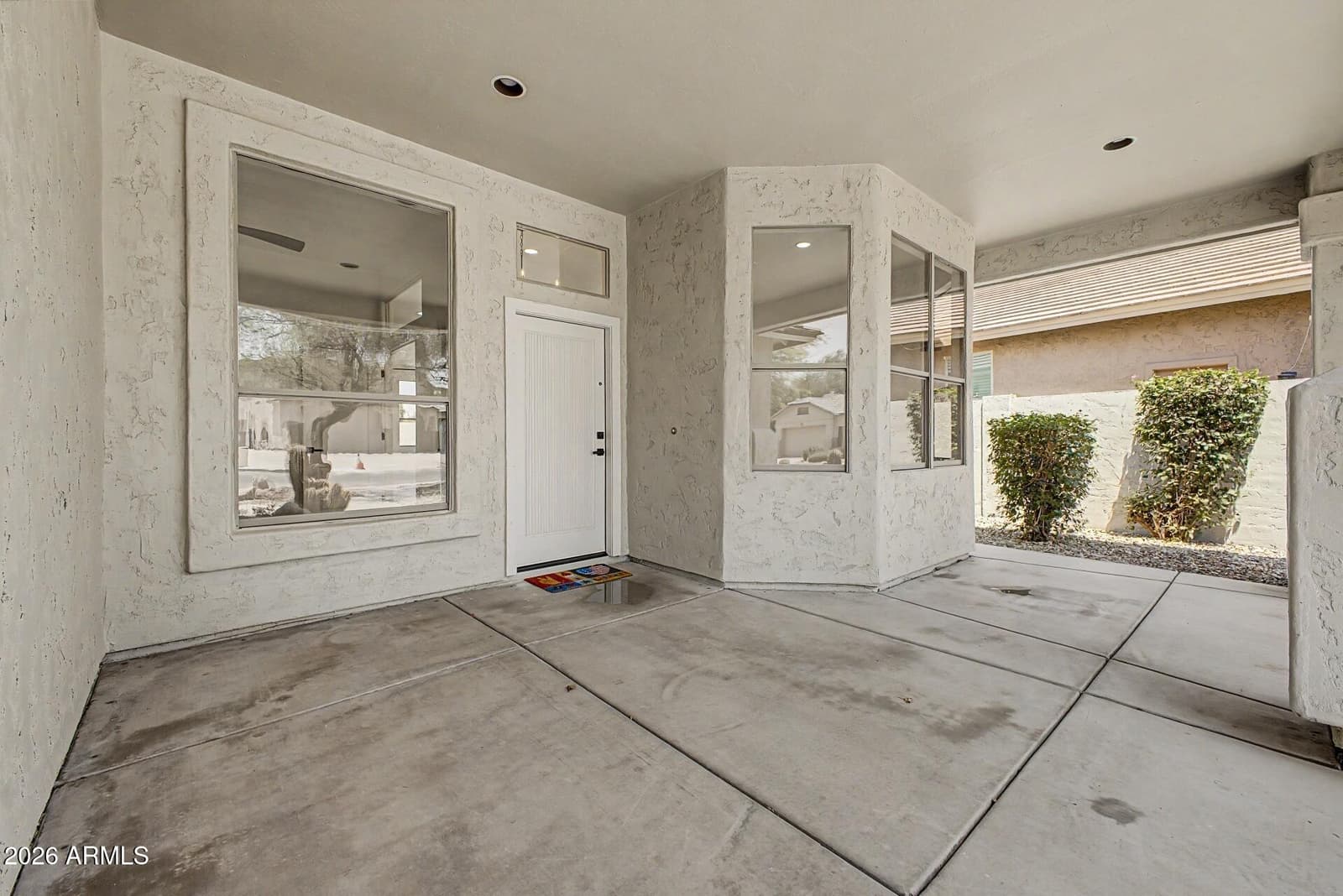 6582 W Oraibi Drive, Glendale, AZ 85308 — photo 4 of 34