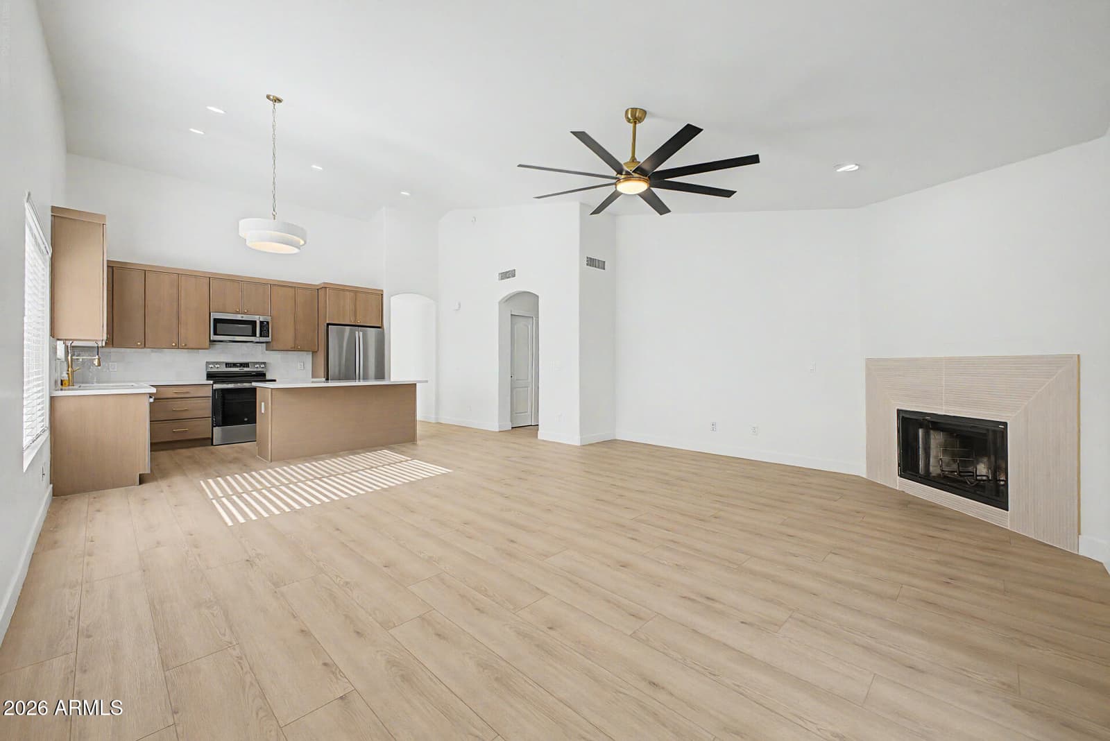 5027 E VAUGHN Drive, Phoenix, AZ 85044 — photo 14 of 30