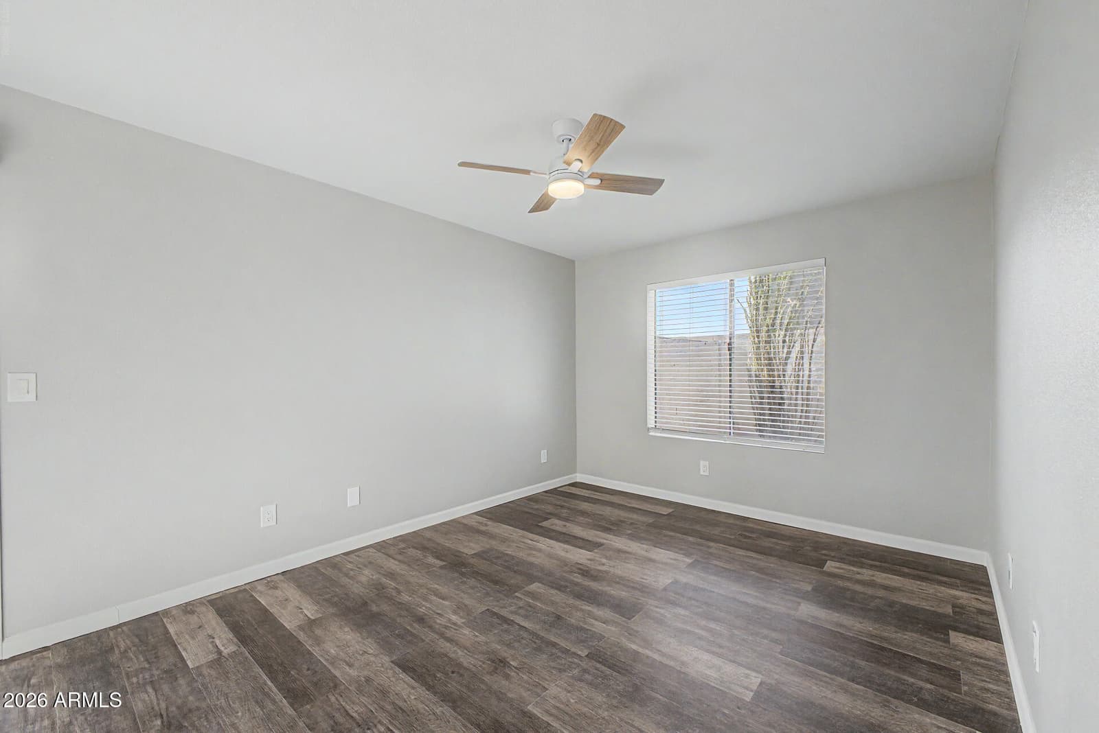 2824 E Waltann Lane 4, Phoenix, AZ 85032 — photo 10 of 32
