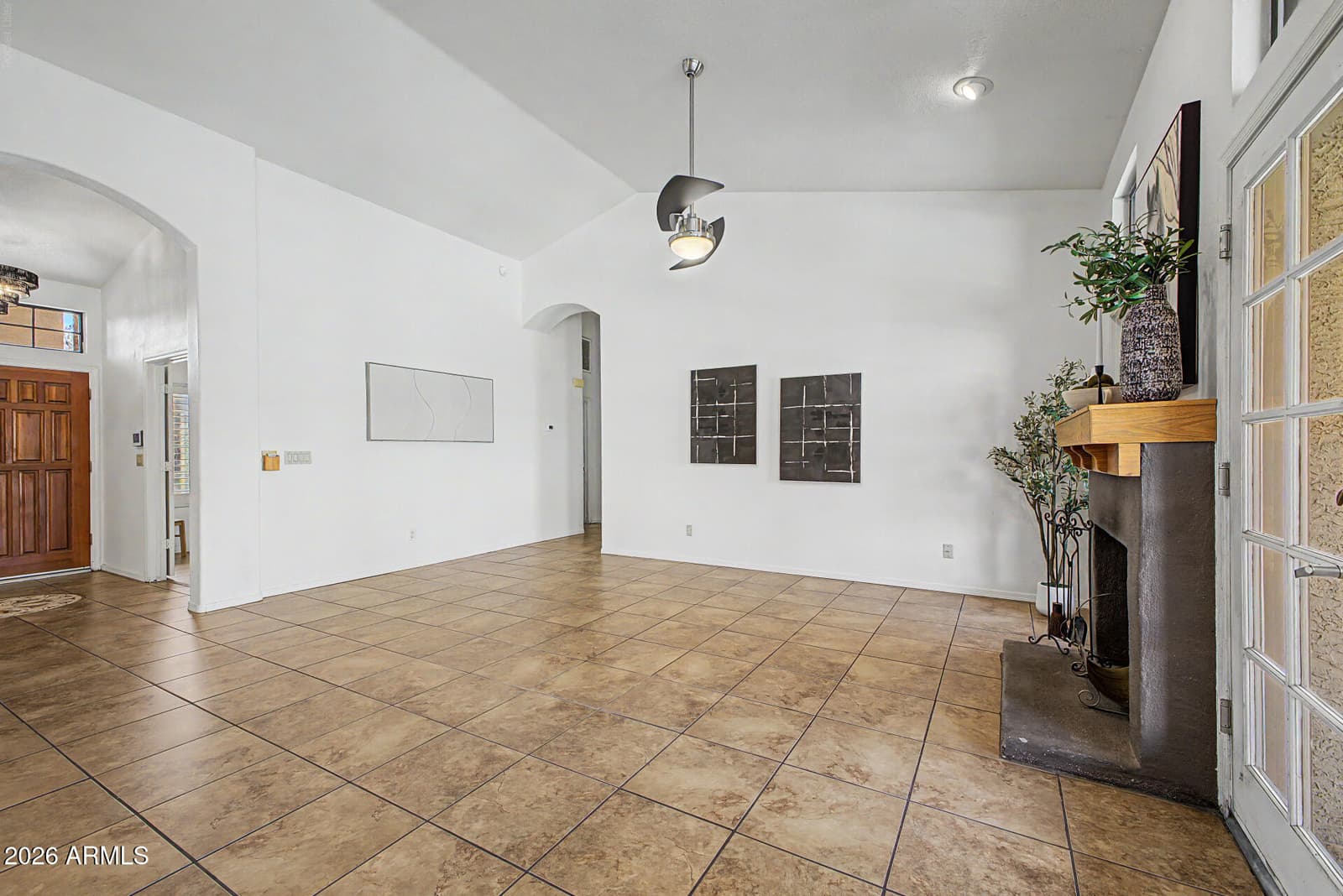 233 N Cottonwood Drive, Gilbert, AZ 85234 — photo 13 of 48