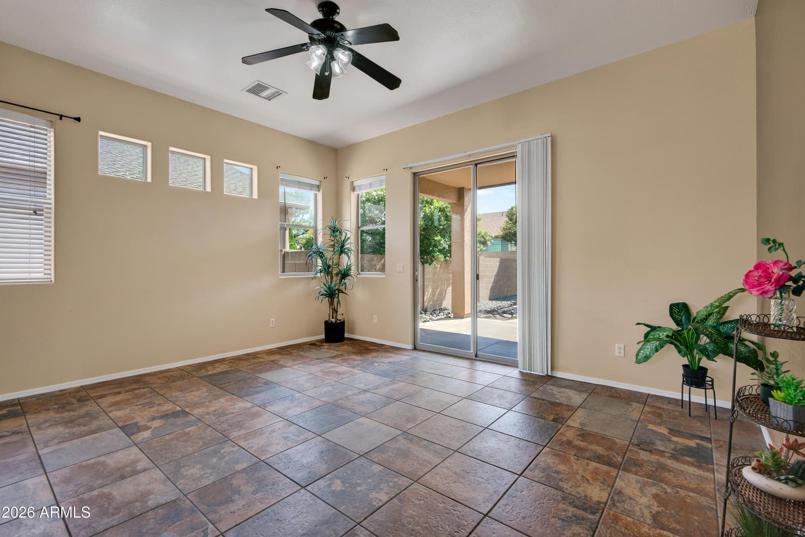 638 S ELK RIDGE Drive, Camp Verde, AZ 86322 — photo 4 of 34