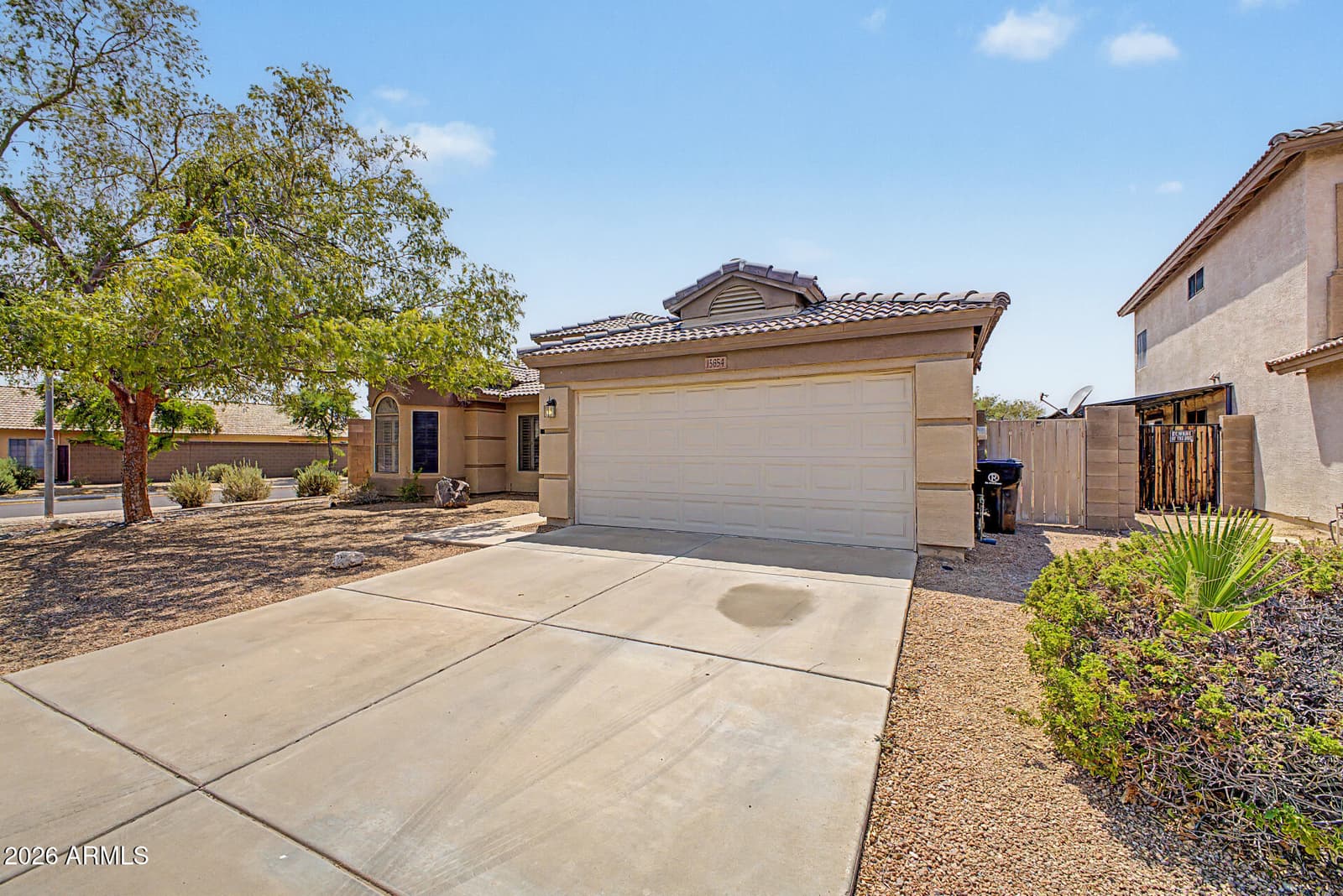 15654 N ULRICH Way, Surprise, AZ 85374 — photo 3 of 27