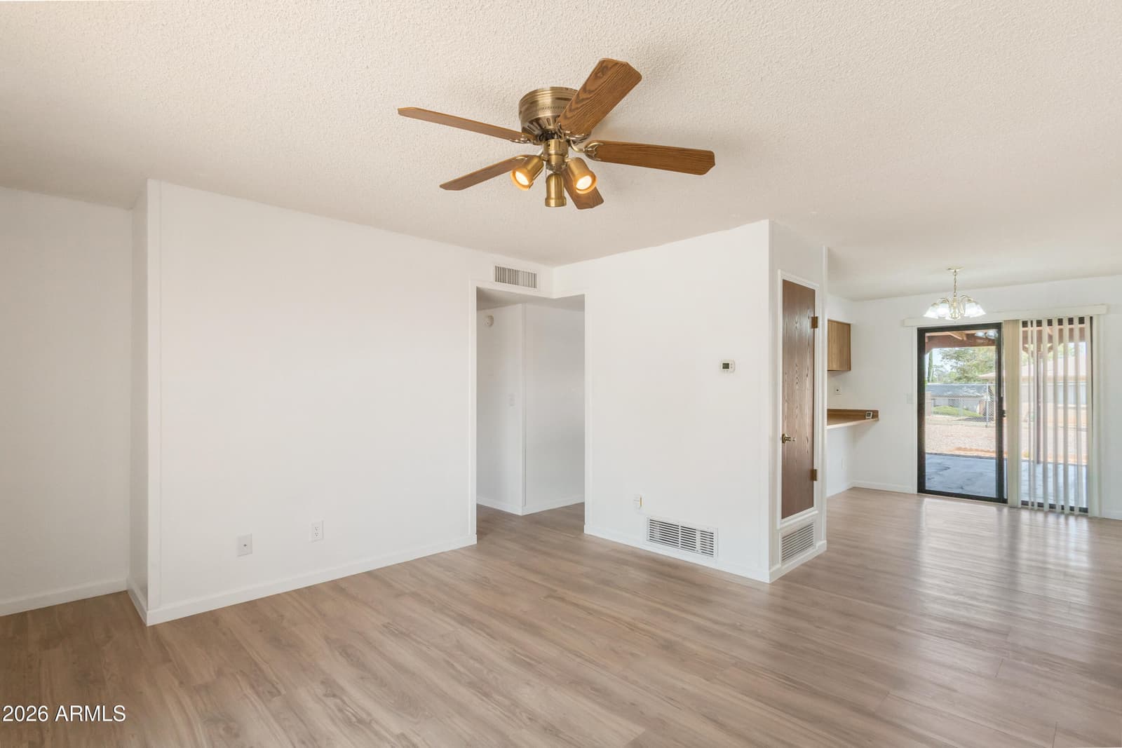 1179 ACACIA Drive, Sierra Vista, AZ 85635 — photo 6 of 33
