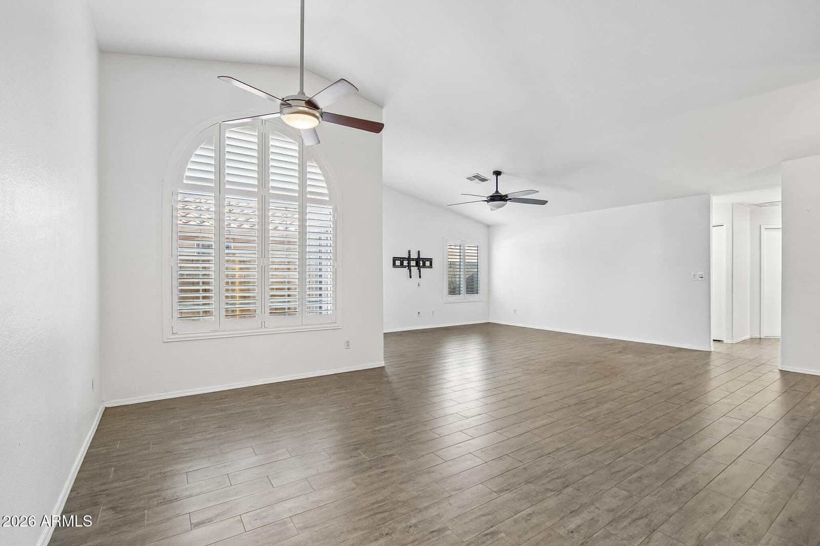 14617 S 43RD Place, Phoenix, AZ 85044 — photo 3 of 42