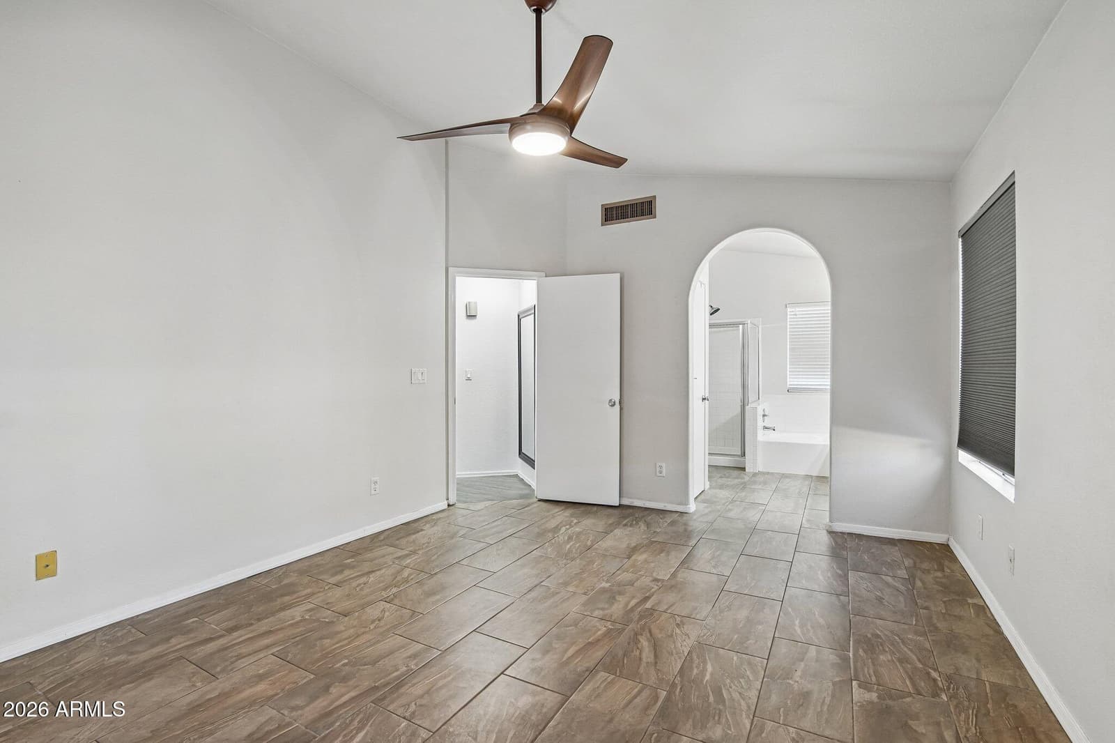 14617 S 43RD Place, Phoenix, AZ 85044 — photo 16 of 42