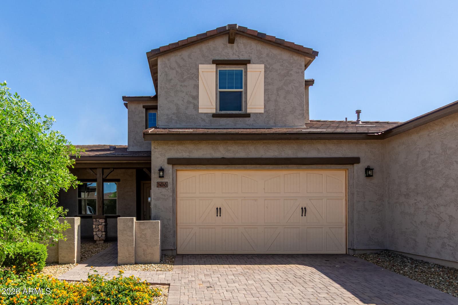 14045 W DESERT FLOWER Drive, Goodyear, AZ 85395 — photo 3 of 37