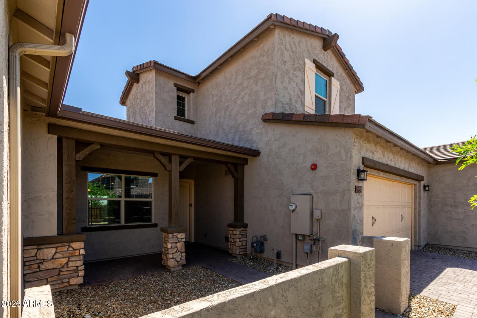 14045 W DESERT FLOWER Drive, Goodyear, AZ 85395 — photo 6 of 37