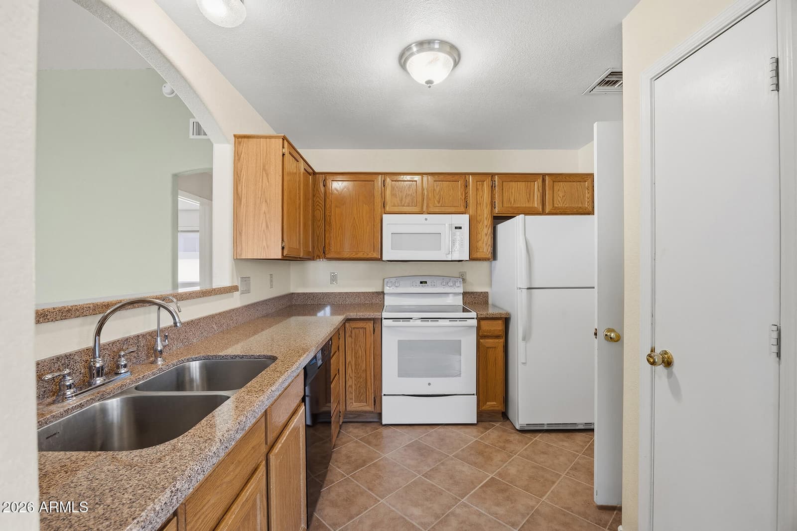 8876 W Charleston Avenue, Peoria, AZ 85382 — photo 15 of 41