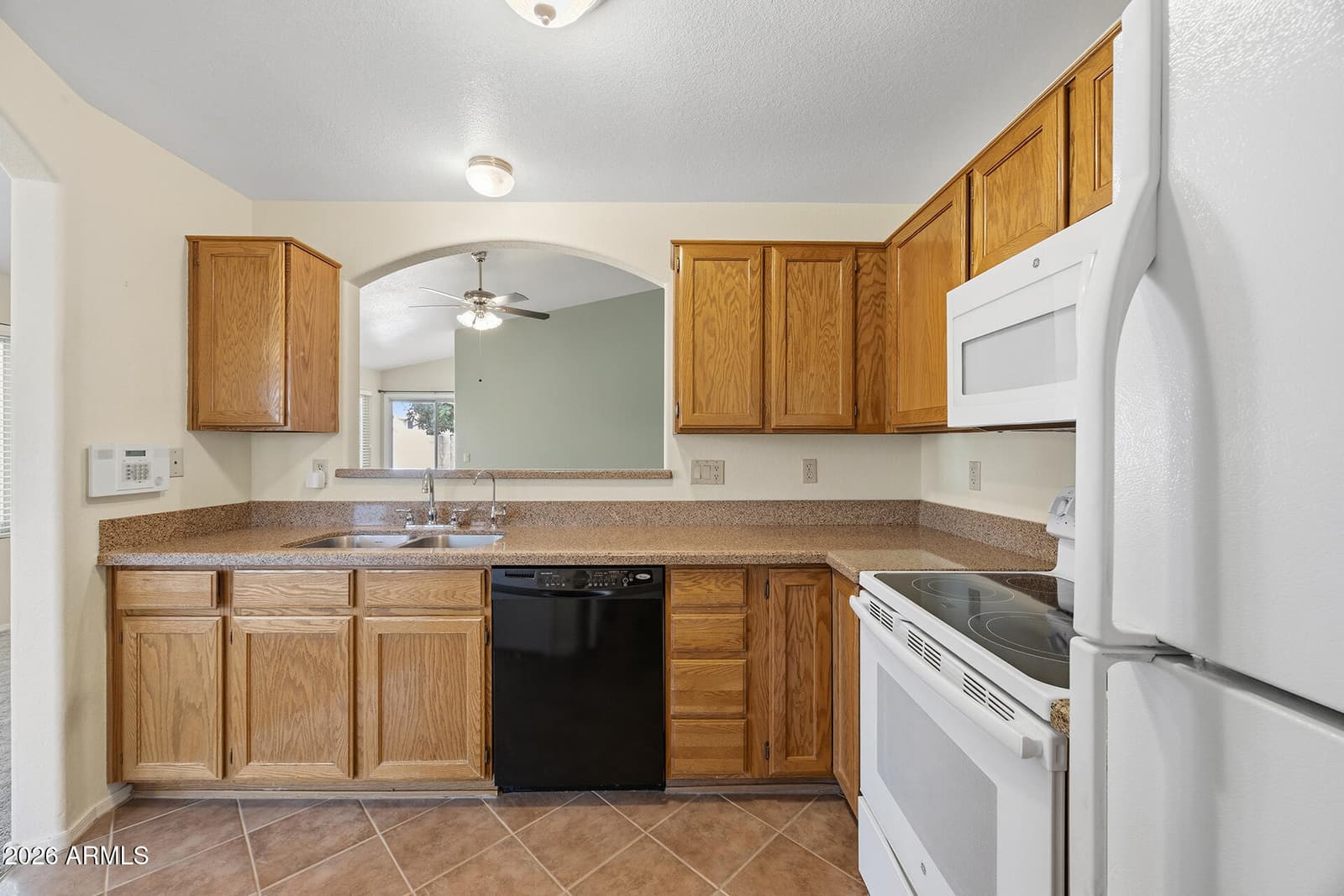 8876 W Charleston Avenue, Peoria, AZ 85382 — photo 17 of 41