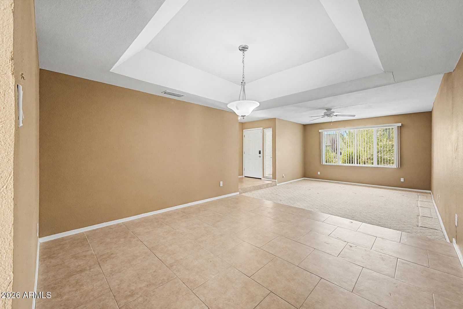 1048 W NIDO Avenue, Mesa, AZ 85210 — photo 7 of 31