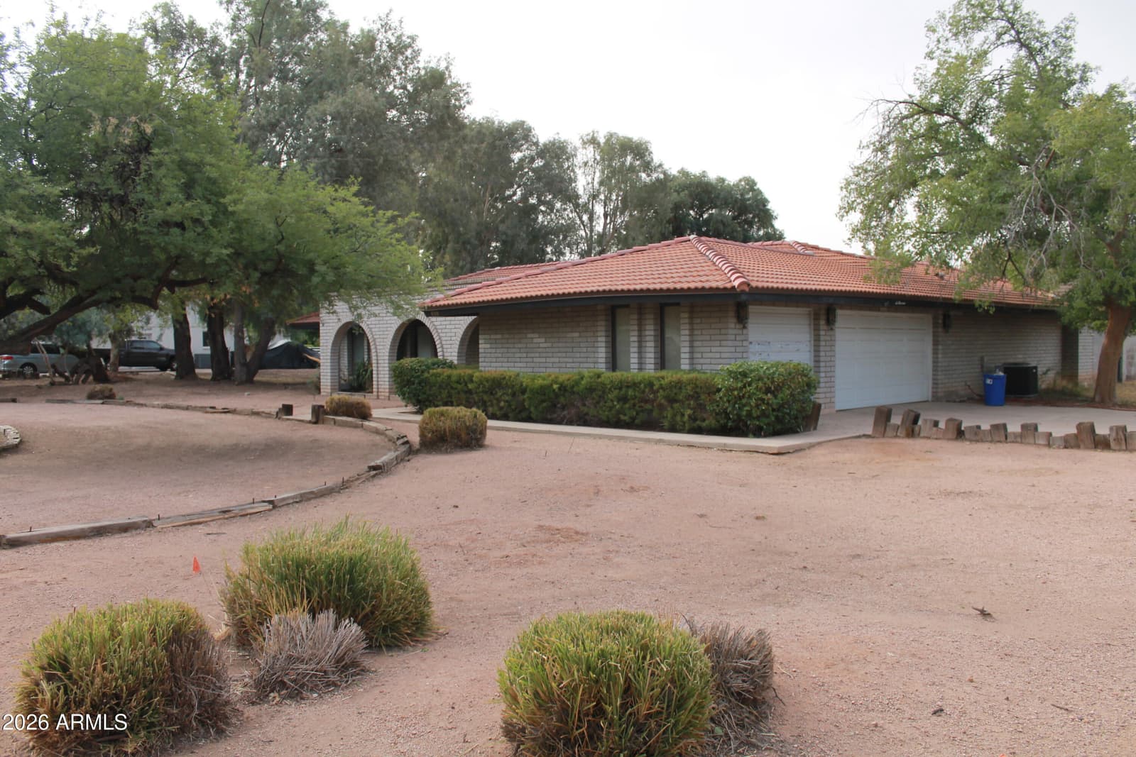 619 E LEAH Lane, Gilbert, AZ 85234 — photo 12 of 22