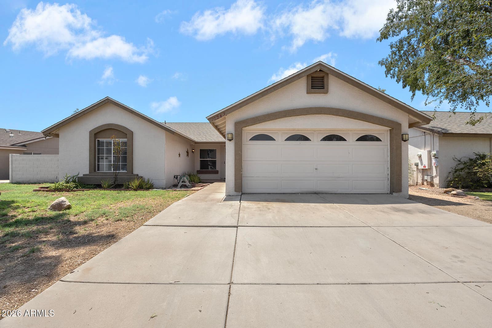 10243 W READE Avenue, Glendale, AZ 85307 — photo 1 of 24