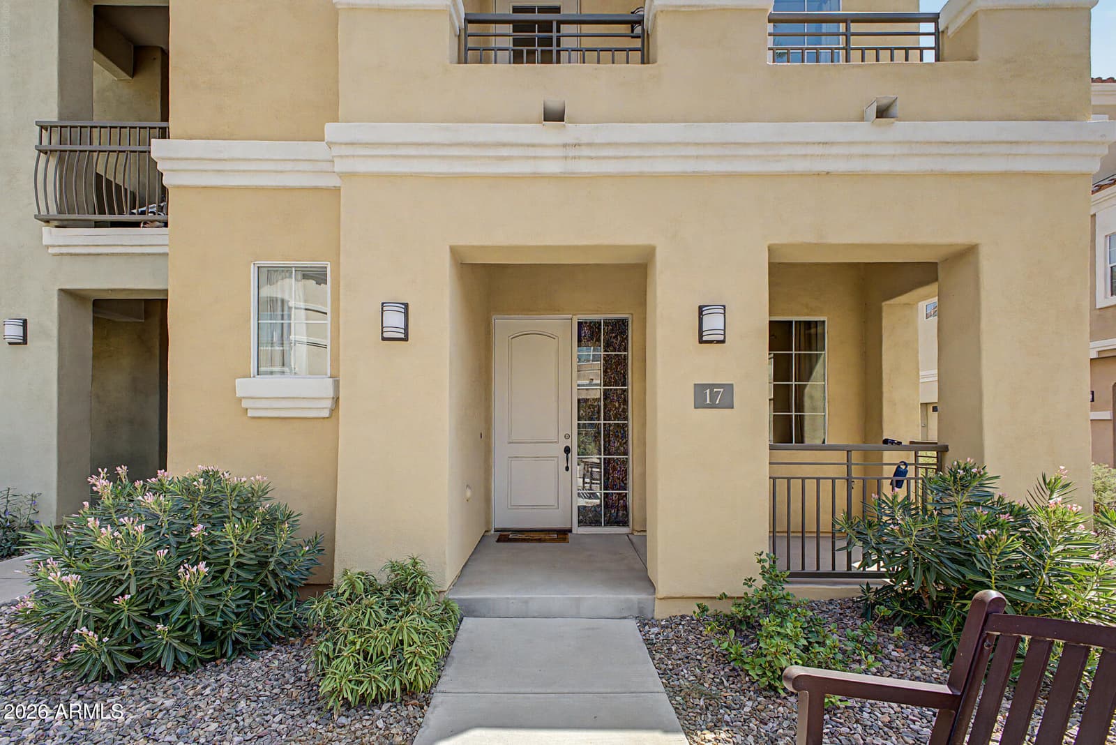 121 N CALIFORNIA Street 17, Chandler, AZ 85225 — photo 2 of 33