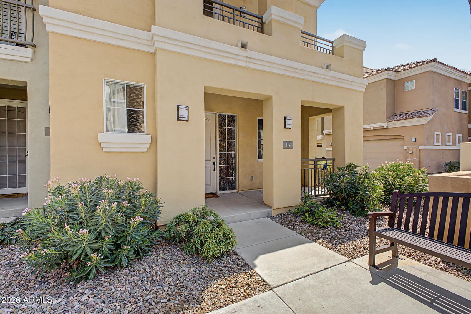 121 N CALIFORNIA Street 17, Chandler, AZ 85225 — photo 1 of 33