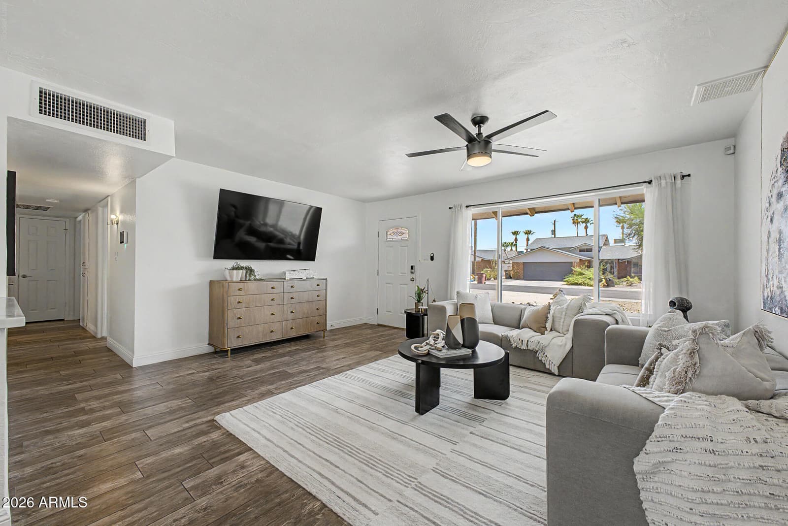 8638 E VALLEY VIEW Road, Scottsdale, AZ 85250 — photo 4 of 22