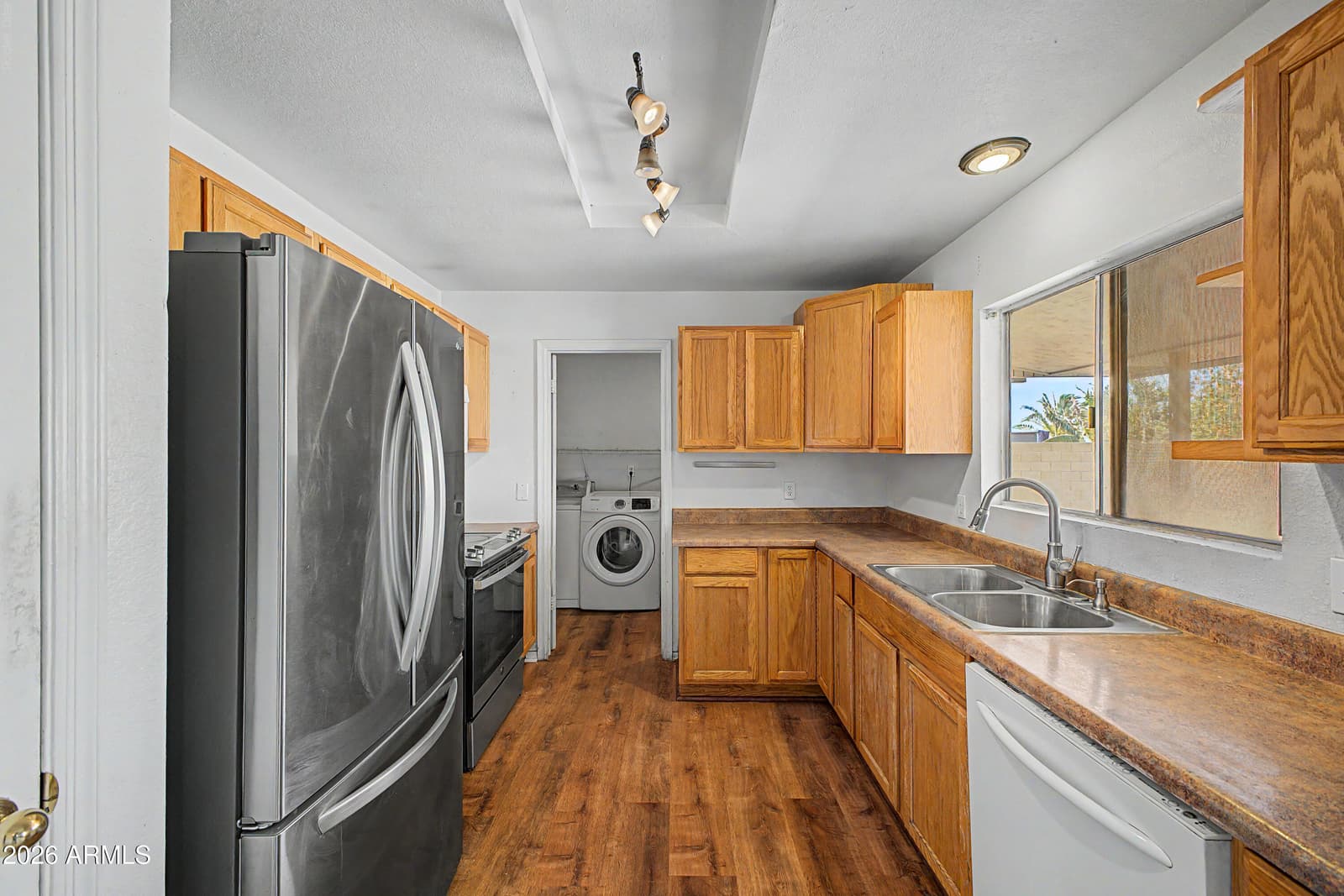 19214 N 47TH Lane, Glendale, AZ 85308 — photo 9 of 28