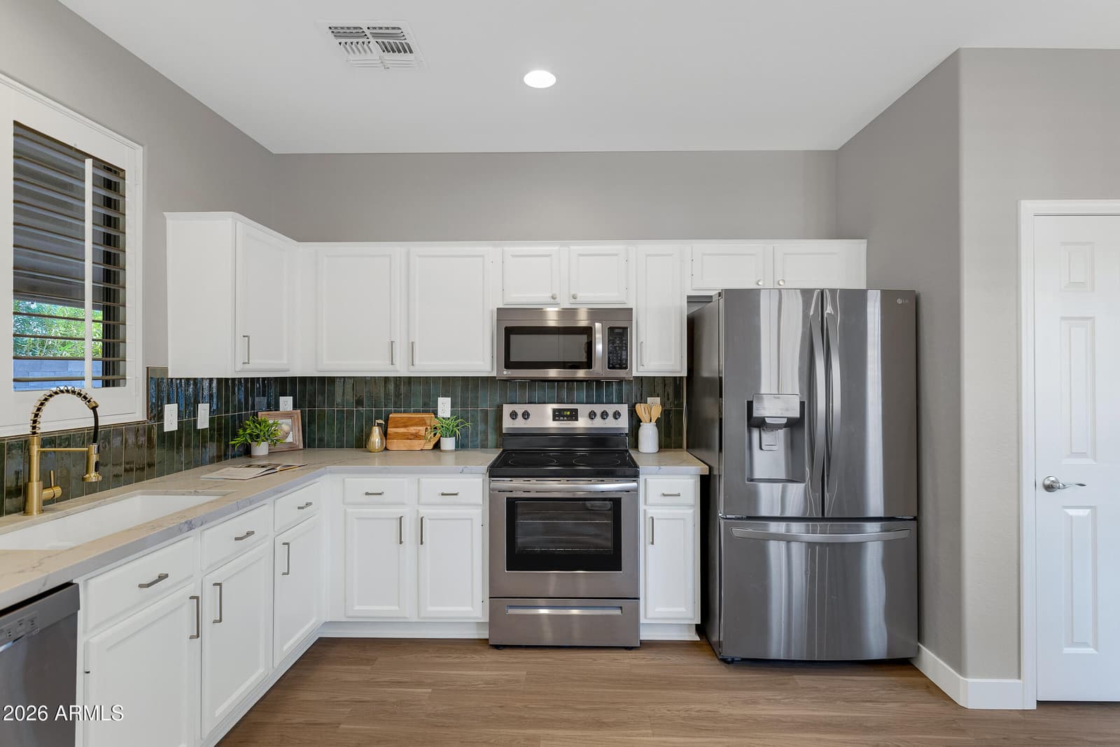 8771 W WINDSOR Drive, Peoria, AZ 85381 — photo 8 of 25