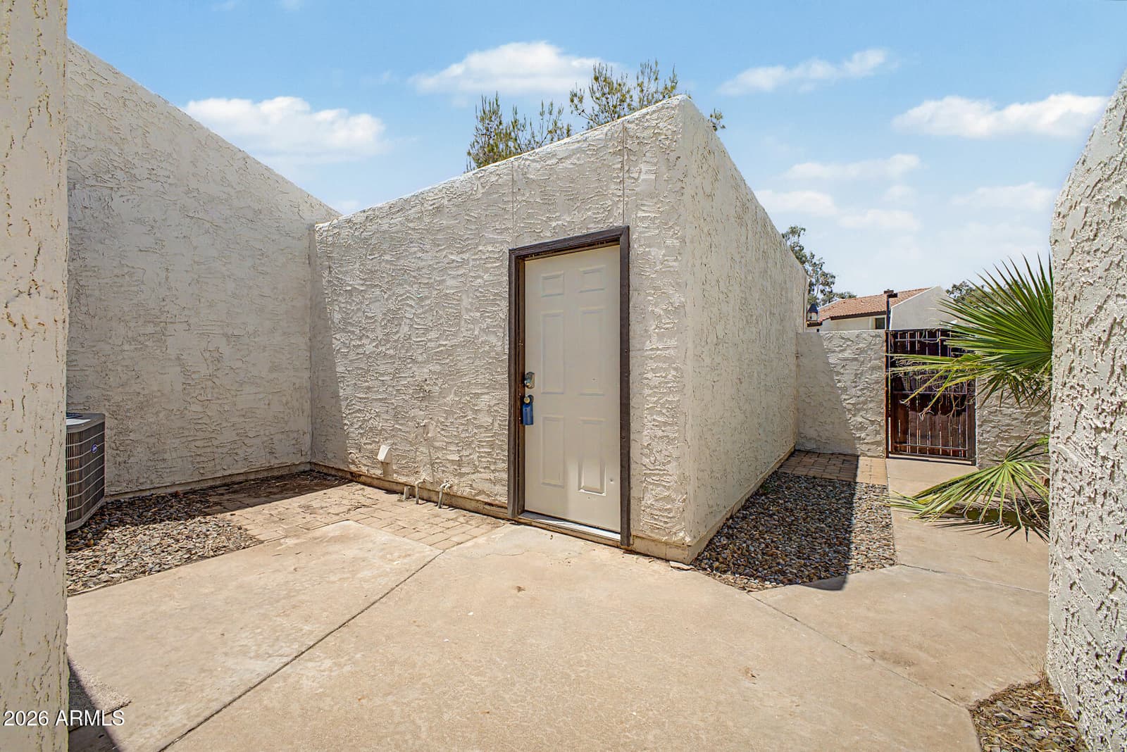 1529 S River Drive, Tempe, AZ 85281 — photo 5 of 21