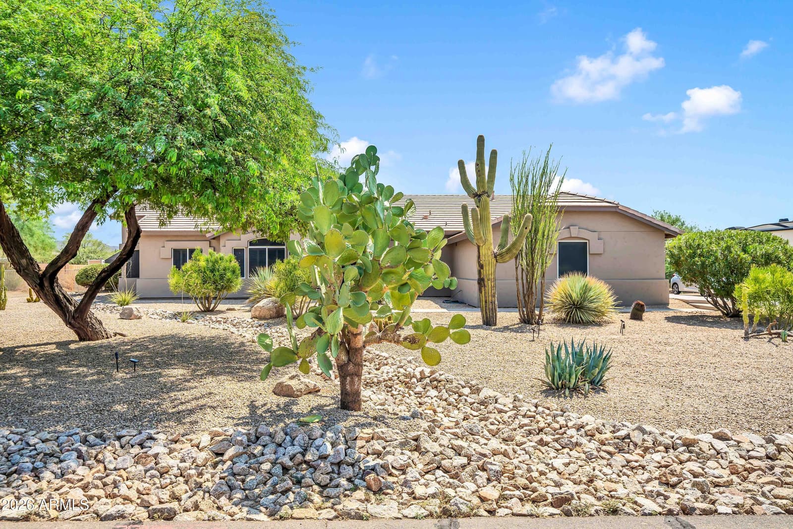 38015 N CENTRAL Avenue, Phoenix, AZ 85086 — photo 7 of 77