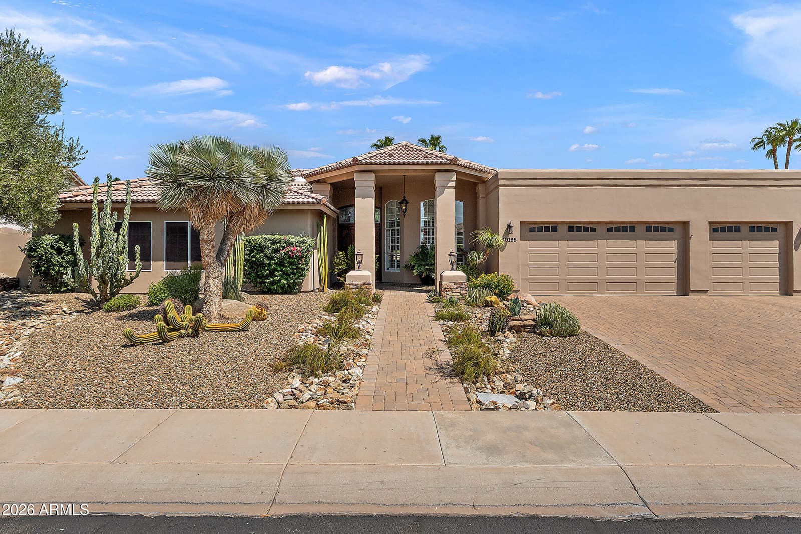 10195 E CORRINE Drive, Scottsdale, AZ 85260 — photo 1 of 60