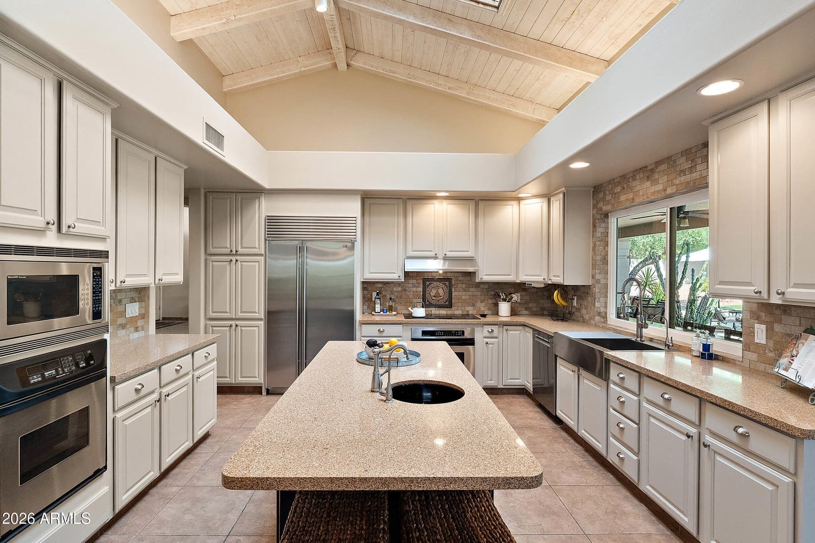 10195 E CORRINE Drive, Scottsdale, AZ 85260 — photo 19 of 60
