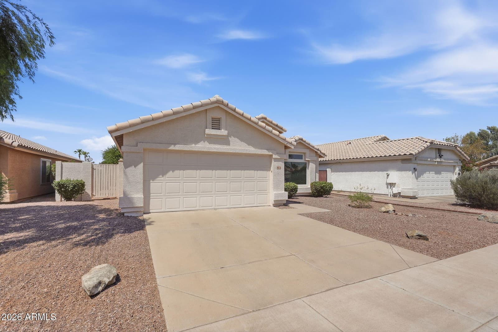 972 E CONSTITUTION Drive, Chandler, AZ 85225 — photo 2 of 37
