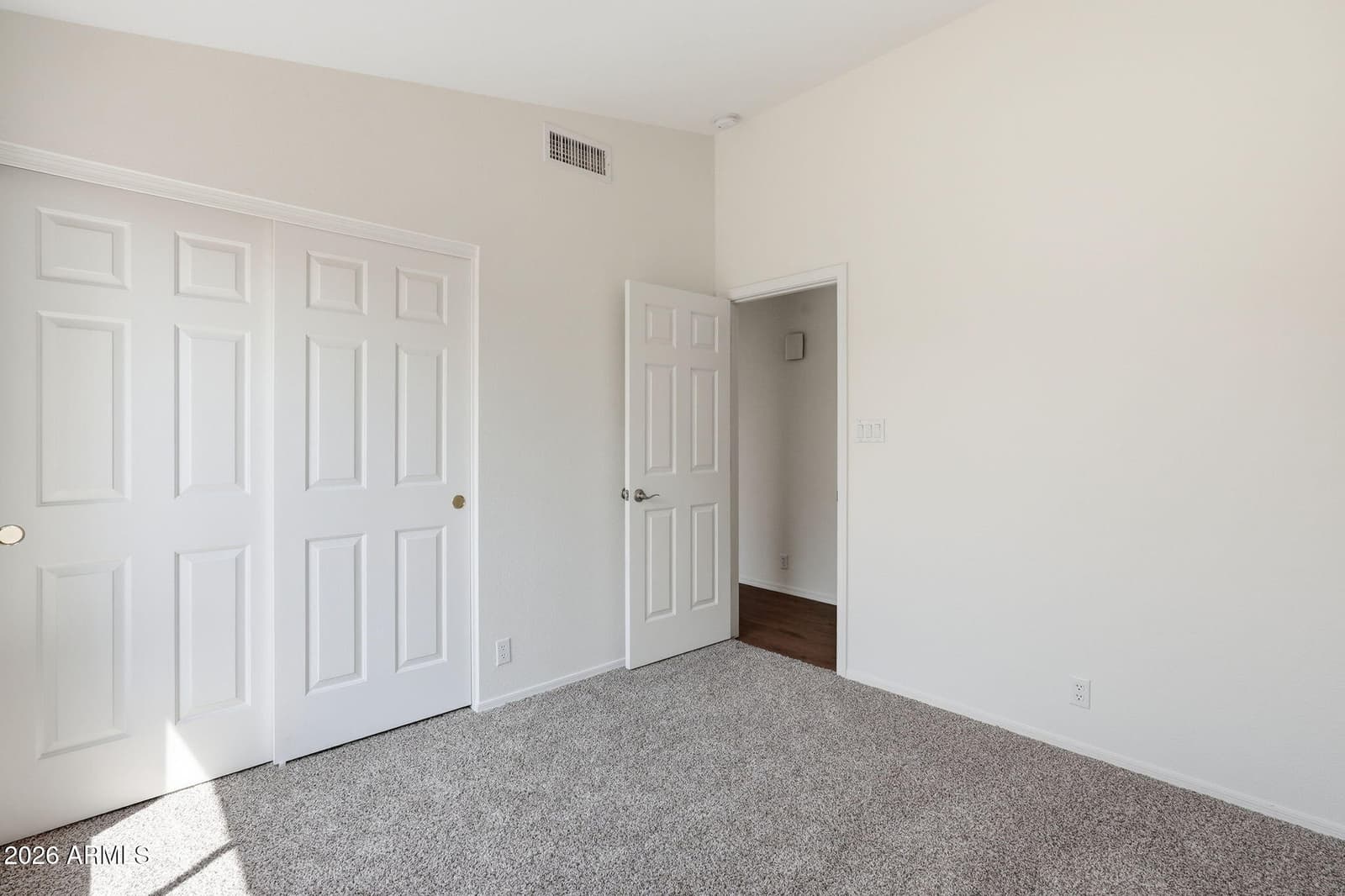 972 E CONSTITUTION Drive, Chandler, AZ 85225 — photo 18 of 37