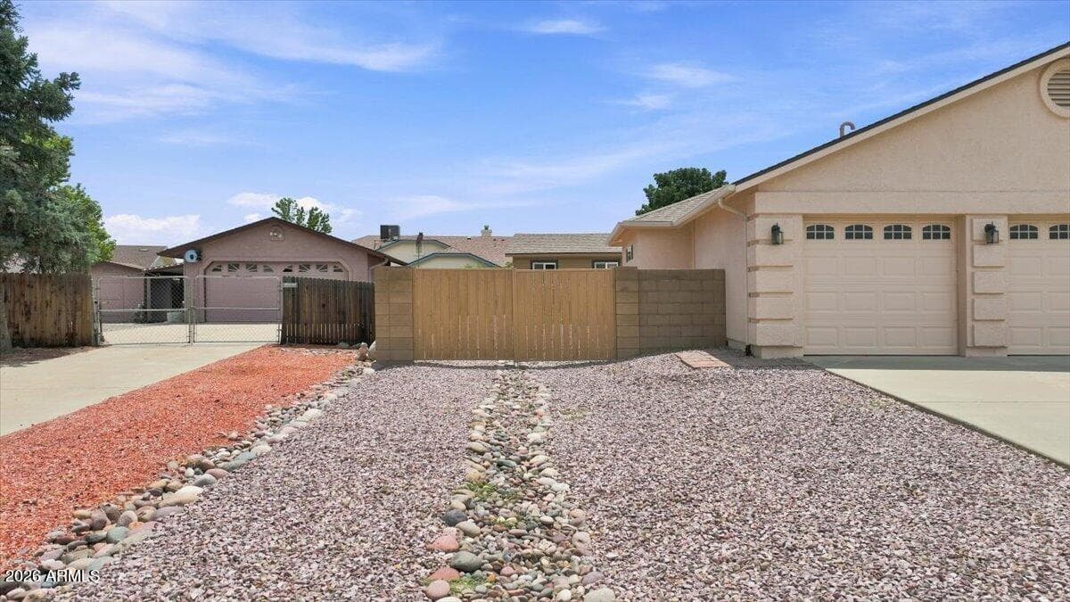 4325 N PLAINSMAN Way, Prescott Valley, AZ 86314 — photo 22 of 27