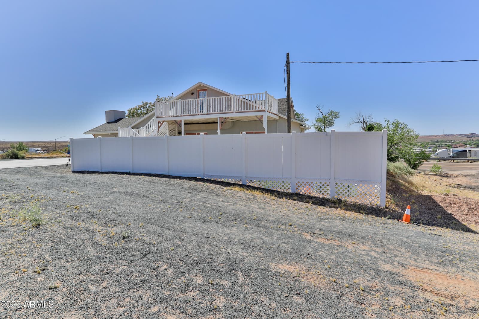 102 CRESTVIEW Road, Holbrook, AZ 86025 — photo 72 of 91
