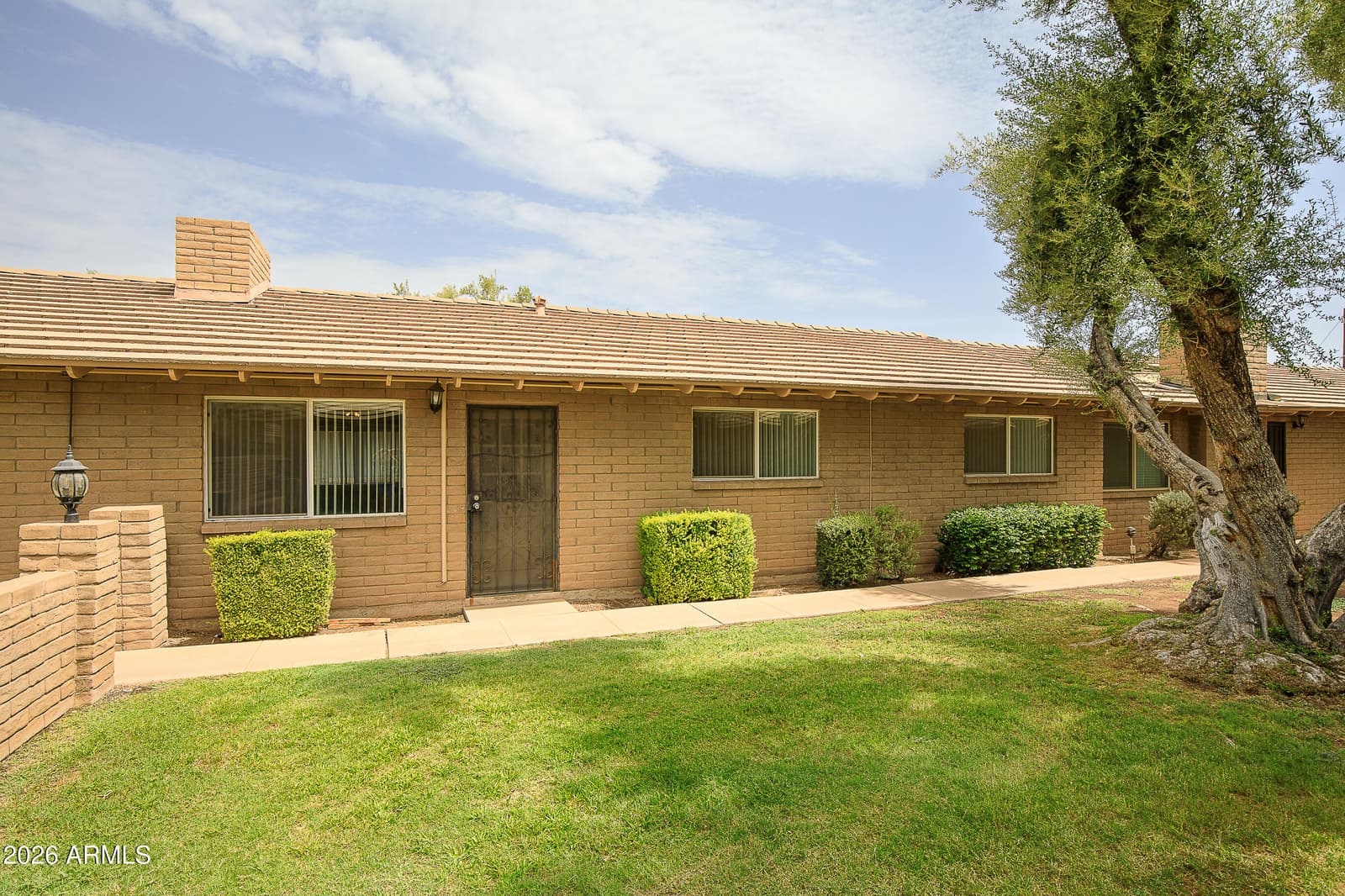 2725 S Rural Road 14, Tempe, AZ 85282 — photo 2 of 20