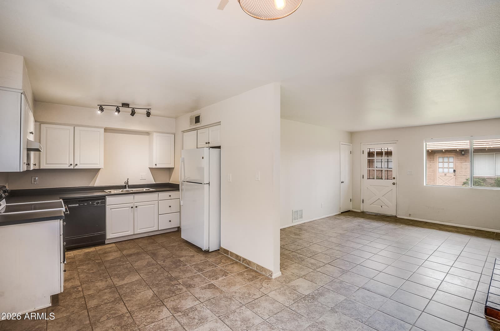 2725 S Rural Road 14, Tempe, AZ 85282 — photo 13 of 20