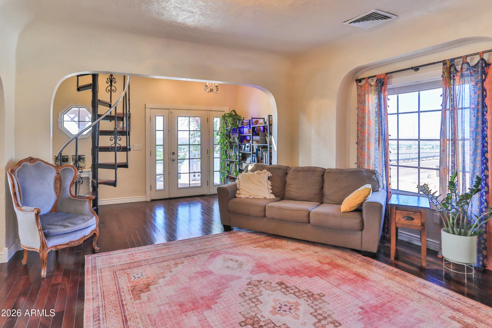 102 CRESTVIEW Road, Holbrook, AZ 86025 — photo 23 of 91
