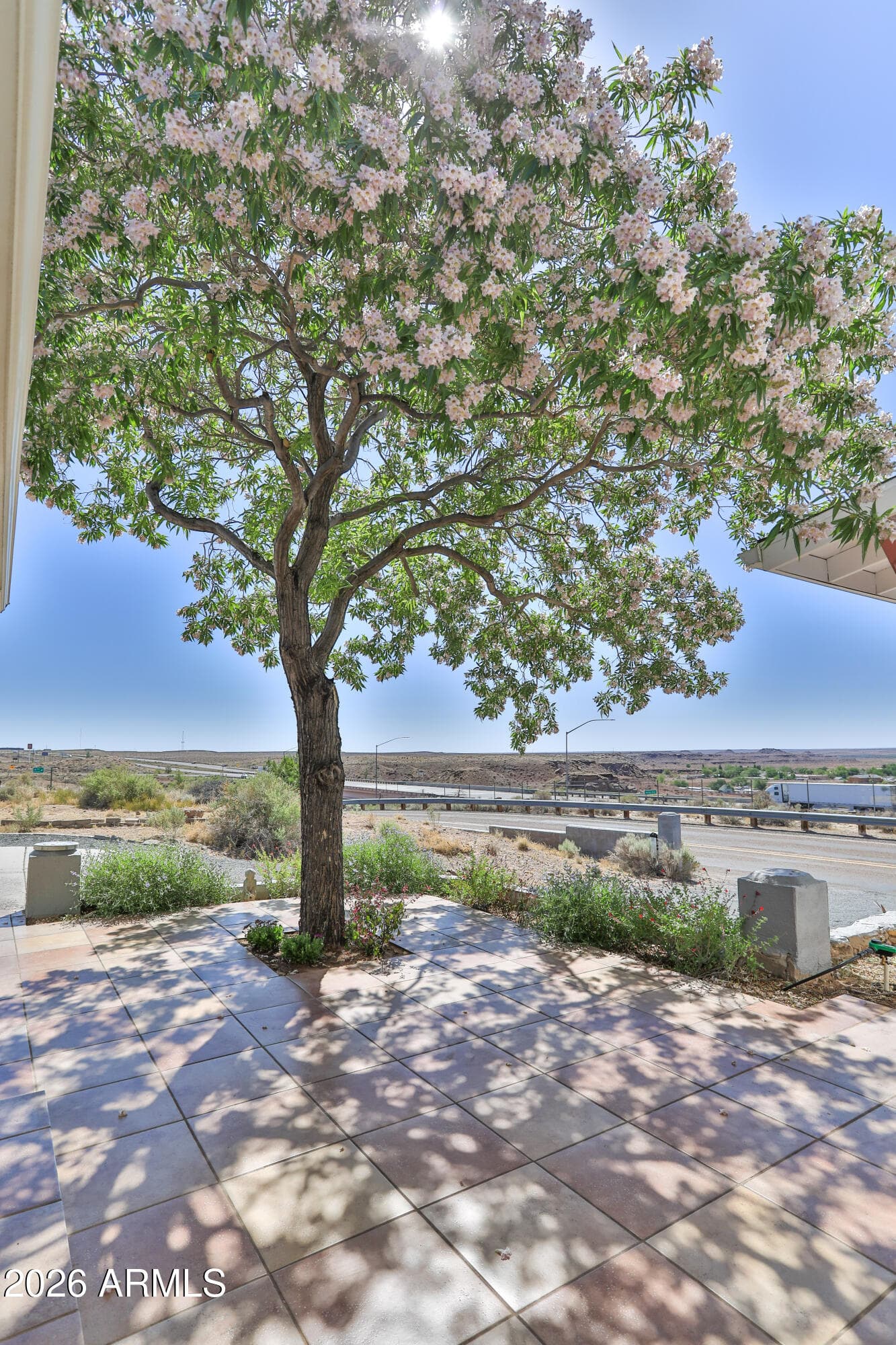 102 CRESTVIEW Road, Holbrook, AZ 86025 — photo 59 of 91