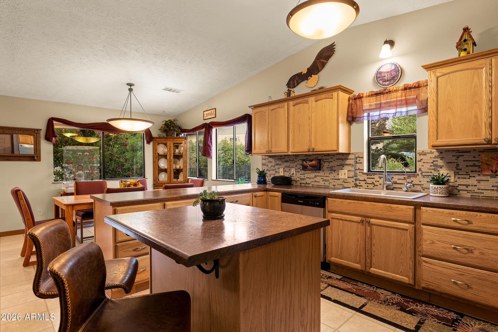 325 RAINTREE Road, Sedona, AZ 86351 — photo 14 of 43