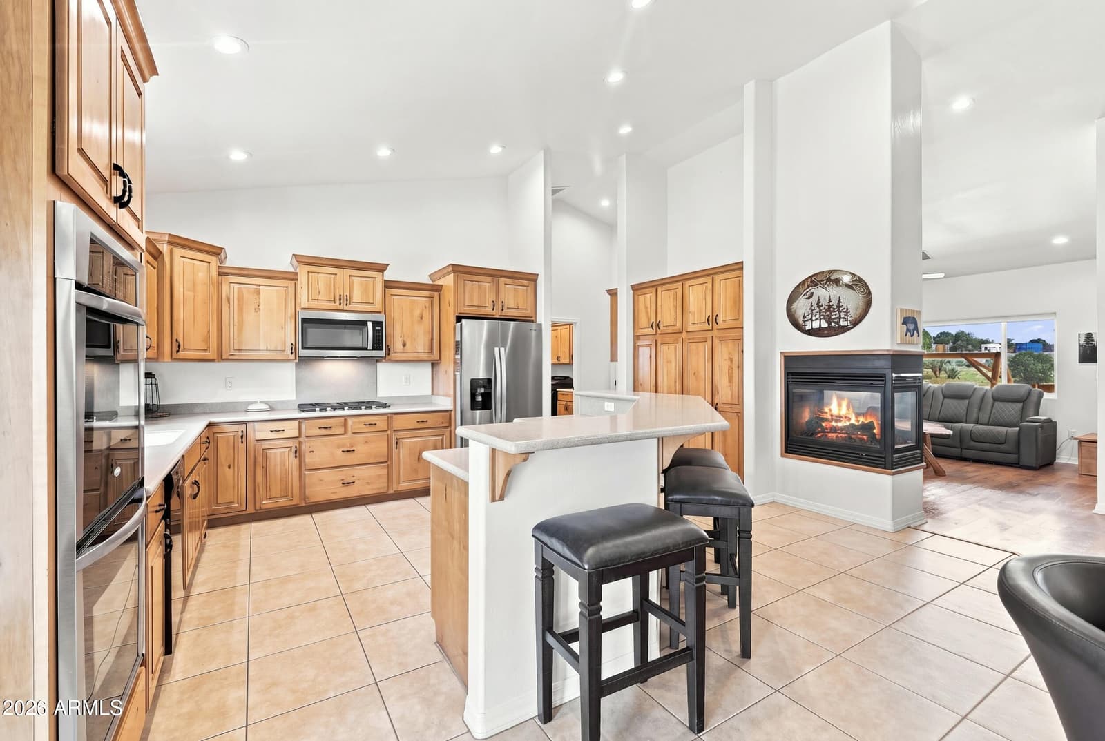 6534 JARDIN Drive, Show Low, AZ 85901 — photo 11 of 51