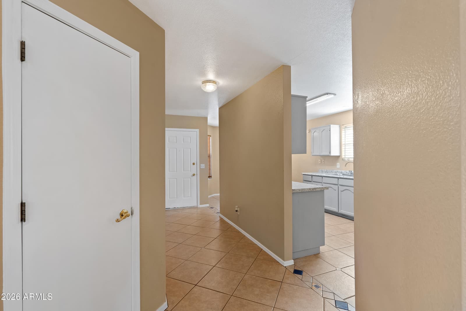 4670 CHAPARRAL Loop, Sierra Vista, AZ 85635 — photo 20 of 47