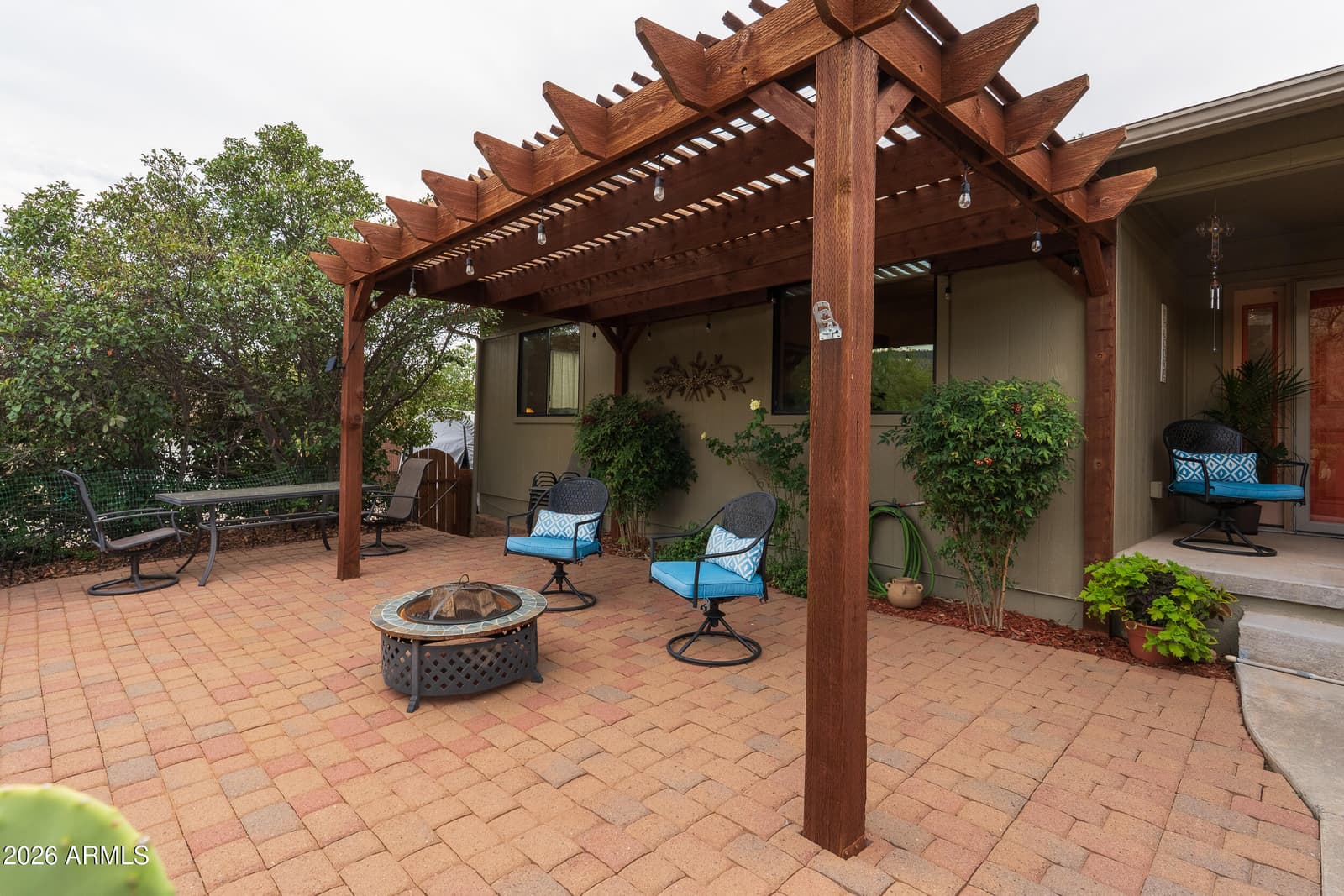 325 RAINTREE Road, Sedona, AZ 86351 — photo 4 of 43
