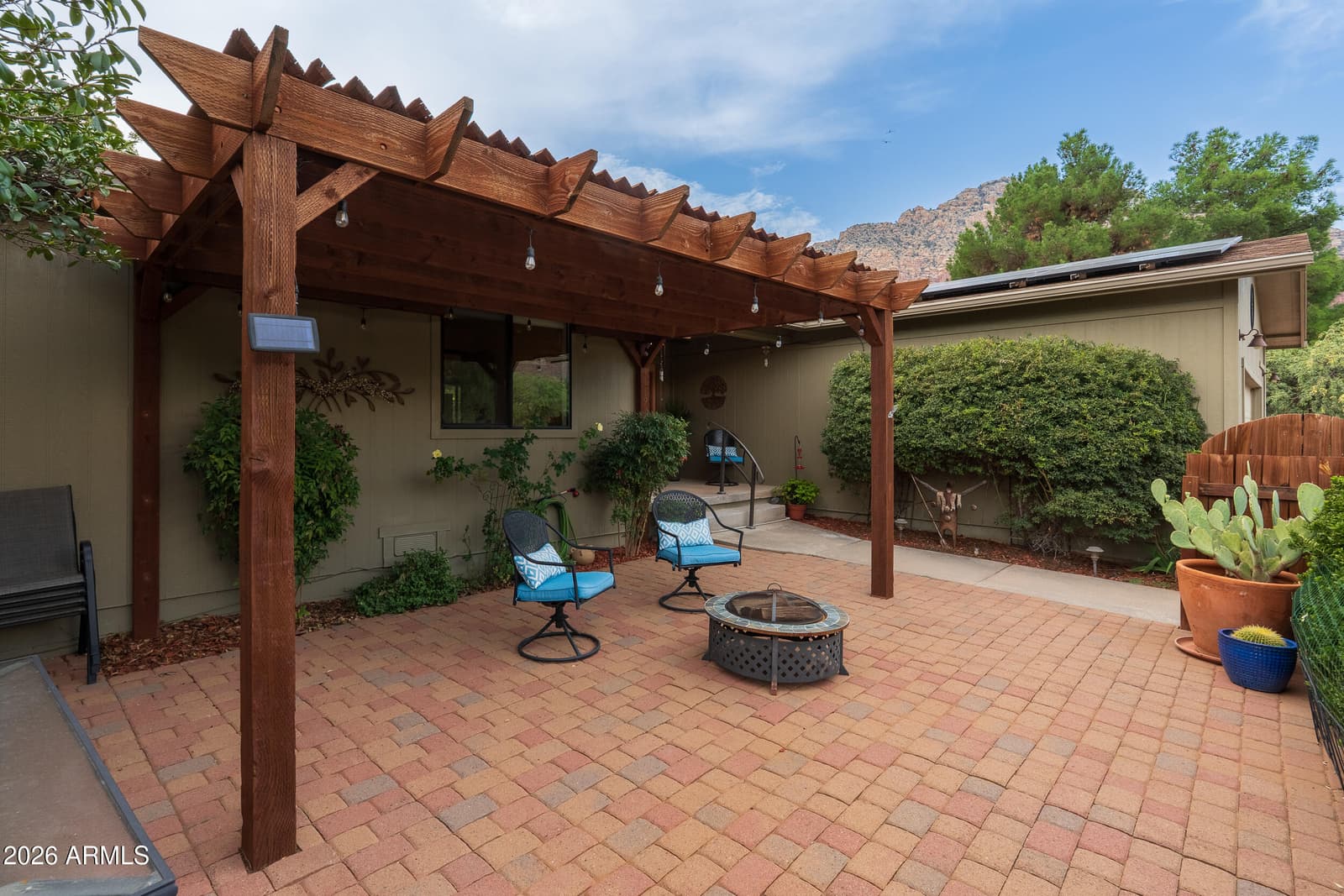 325 RAINTREE Road, Sedona, AZ 86351 — photo 5 of 43
