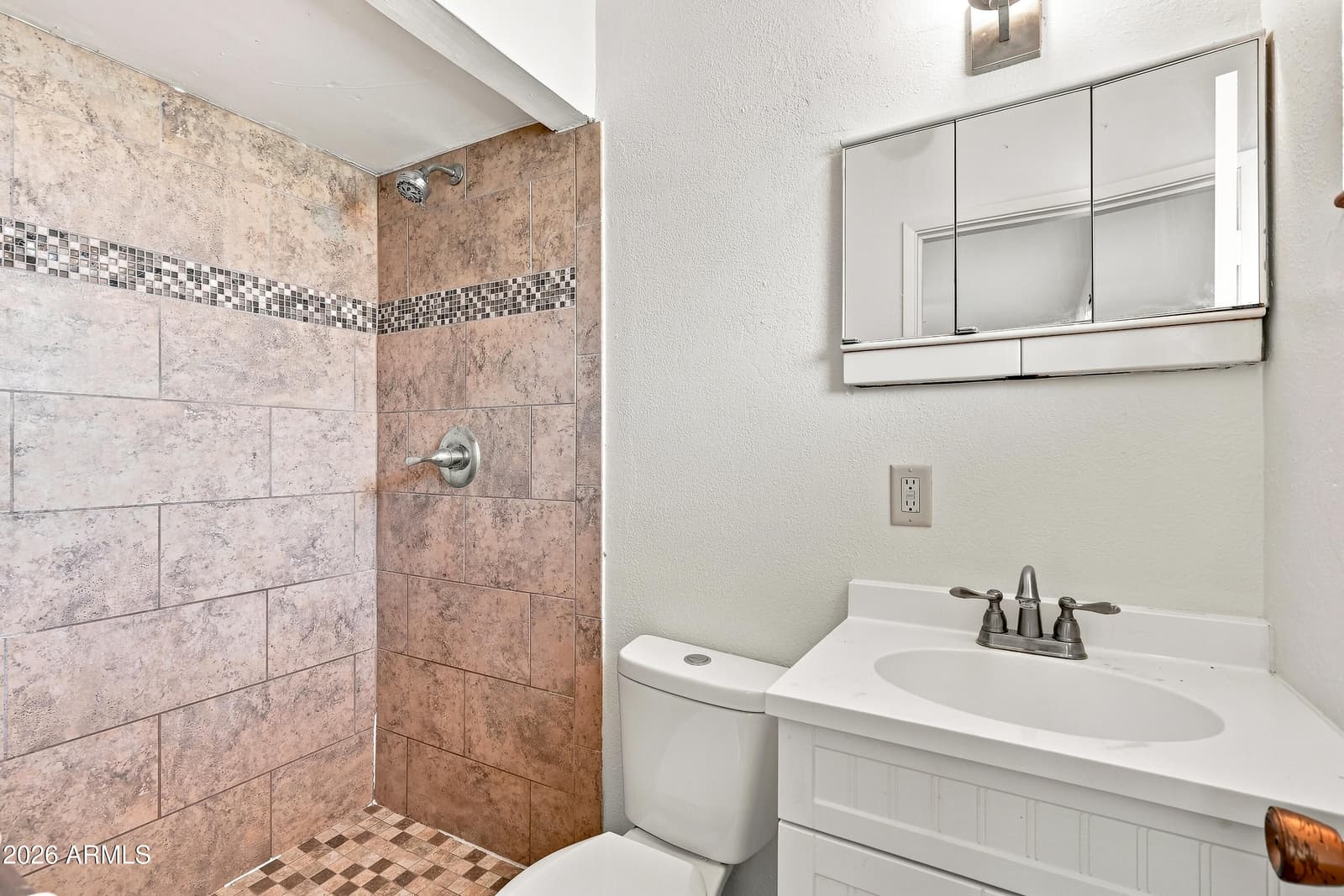 34 W KAYETAN Drive, Sierra Vista, AZ 85635 — photo 26 of 44