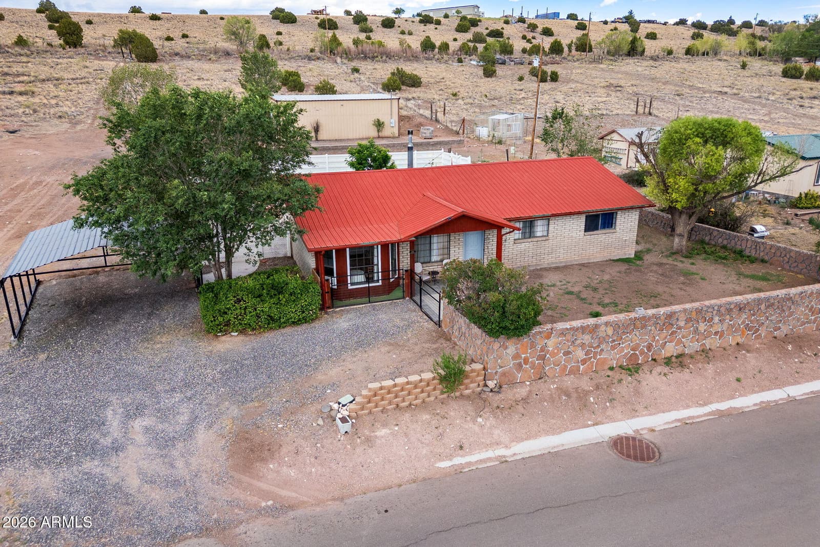 685 N ALTA VISTA Drive, Eagar, AZ 85925 — photo 1 of 35
