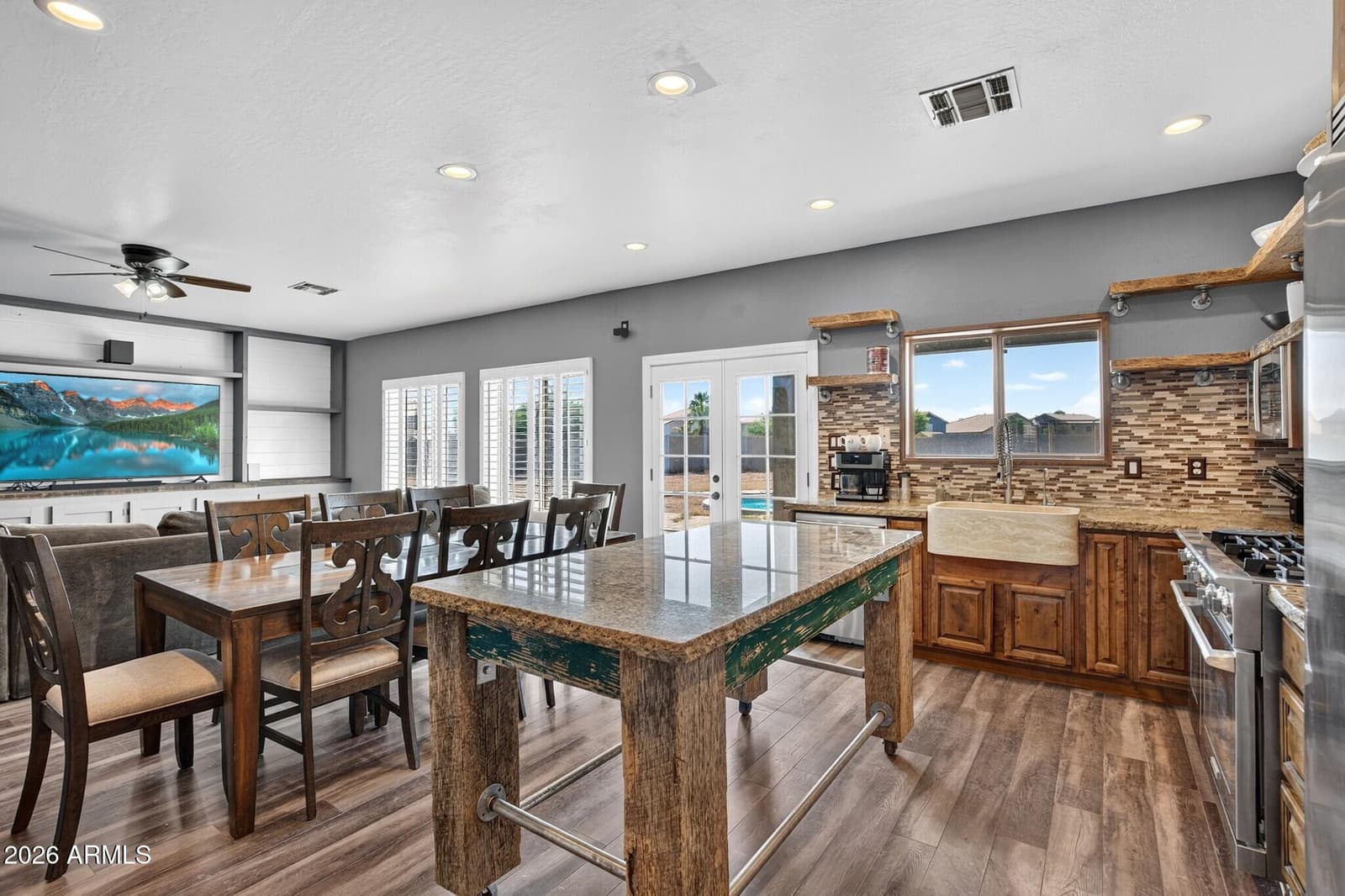 275 E DESERT HOLLY Drive, San Tan Valley, AZ 85143 — photo 27 of 75