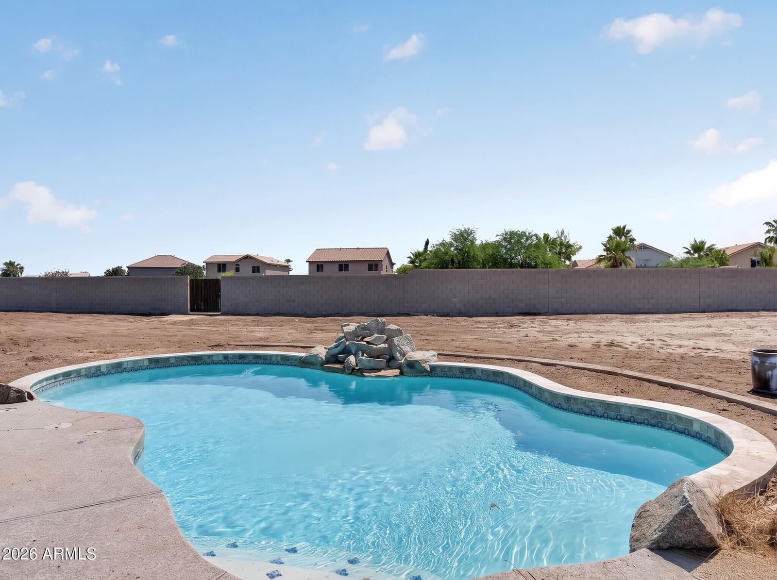 275 E DESERT HOLLY Drive, San Tan Valley, AZ 85143 — photo 4 of 75