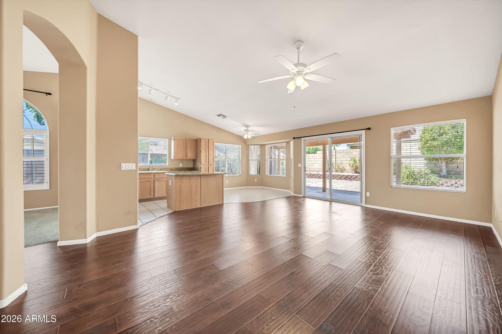 4502 E SAINT JOHN Road, Phoenix, AZ 85032 — photo 13 of 45